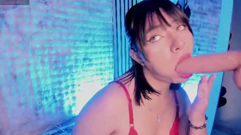 Snapshot of angeel___ chatting on June 16, 2026, 7:11 am angeel___ online show from June 16, 2026, 7:11 am