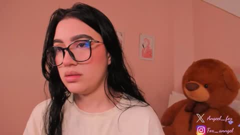 Angel  online show from January 16, 2026, 2:37 am