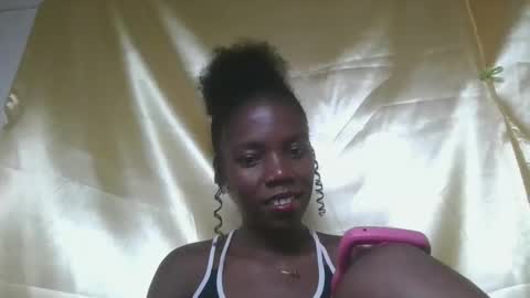 angeeliine online show from April 2, 2026, 7:39 am