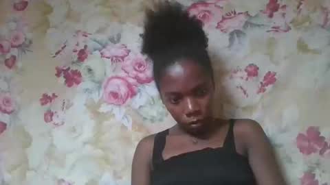 Snapshot of angeeliine chatting on April 23, 2026, 6:54 pm angeeliine online show from April 23, 2026, 6:54 pm