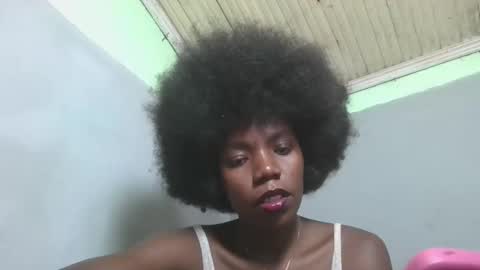 Snapshot of angeeliine chatting on May 3, 2026, 7:25 am angeeliine online show from May 3, 2026, 7:25 am