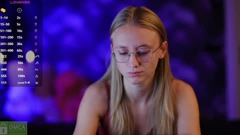 angeellina online show from December 10, 2024, 11:40 pm