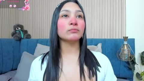 angel__ponce online show from June 1, 2026, 7:15 pm