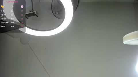 Snapshot of angel__sweet18 chatting on January 8, 2025, 4:11 pm online show from January 8, 2025, 4:11 pm