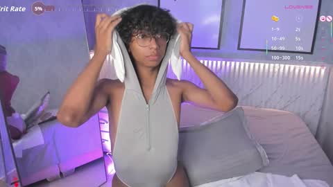 Snapshot of angel__sweet18 chatting on November 25, 2025, 9:26 pm online show from November 25, 2025, 9:26 pm