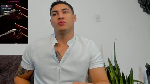 Snapshot of angel_adamx chatting on April 20, 2026, 4:37 am Angel online show from April 20, 2026, 4:37 am