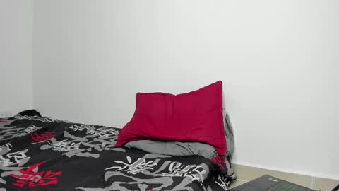 Angel Damons online show from February 22, 2025, 5:24 pm