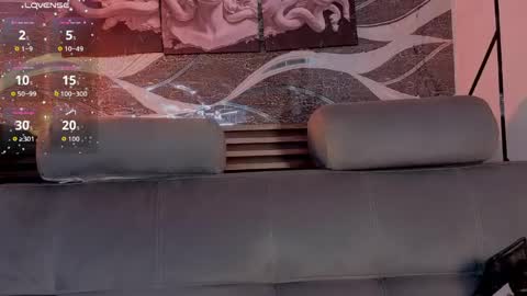 Snapshot of angel_dragun chatting on May 15, 2026, 3:35 am Angel-dragun online show from May 15, 2026, 3:35 am