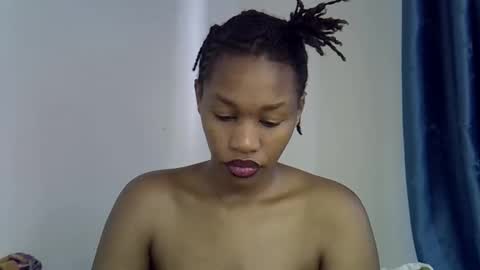 Snapshot of angel_mia5 chatting on May 11, 2026, 11:49 am angel_mia5 online show from May 11, 2026, 11:49 am