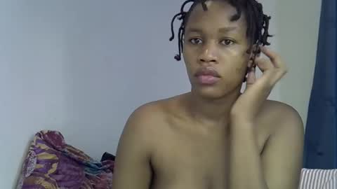Snapshot of angel_mia5 chatting on May 16, 2026, 9:06 am angel_mia5 online show from May 16, 2026, 9:06 am