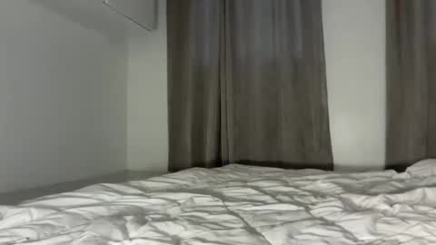 angel_petite07 online show from March 15, 2026, 3:34 am