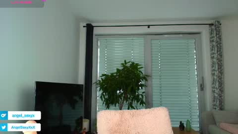 Snapshot of angel_sexyxxx chatting on June 10, 2026, 10:47 am CALL ME ANGEL online show from June 10, 2026, 10:47 am
