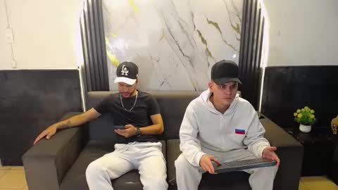 Snapshot of angel_villareal_ chatting on March 1, 2026, 6:04 am angel_villareal_ online show from March 1, 2026, 6:04 am