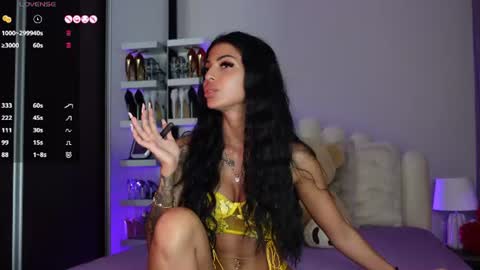 Snapshot of angela_myst chatting on July 16, 2026, 12:11 pm Angela online show from July 16, 2026, 12:11 pm