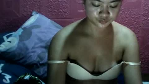 Snapshot of angela_rose12345 chatting on July 1, 2026, 12:40 pm angela_rose12345 online show from July 1, 2026, 12:40 pm