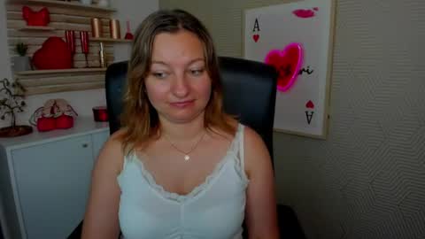 Snapshot of angela_samt chatting on July 2, 2026, 5:46 am Angela online show from July 2, 2026, 5:46 am