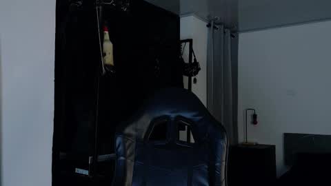 Angela help me reach 100 thumbs up online show from February 20, 2026, 6:19 pm