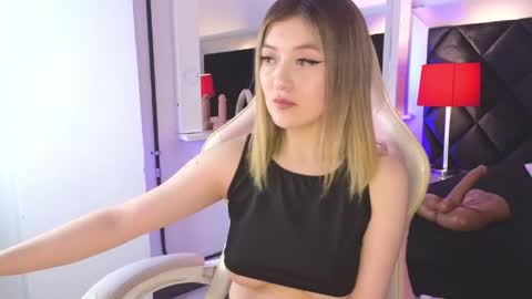 Angela Castle online show from April 11, 2026, 4:11 pm