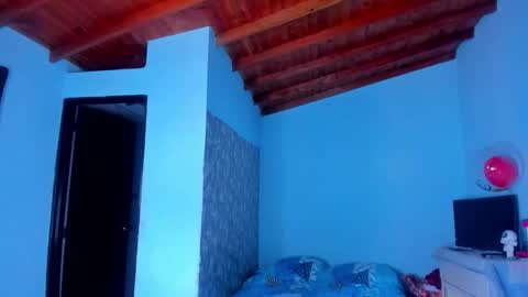 Angela online show from February 17, 2026, 9:21 pm