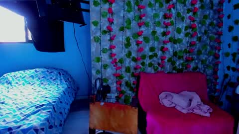 Snapshot of angelacoffee chatting on May 7, 2026, 7:08 pm Angela online show from May 7, 2026, 7:08 pm