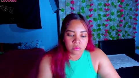 Snapshot of angelacoffee chatting on May 12, 2026, 11:35 pm Angela online show from May 12, 2026, 11:35 pm