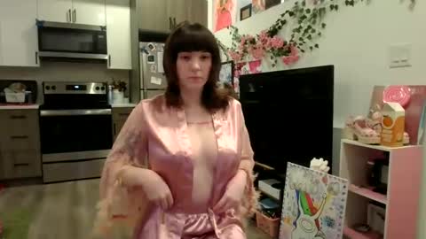 angelalice555 online show from November 5, 2025, 9:31 am