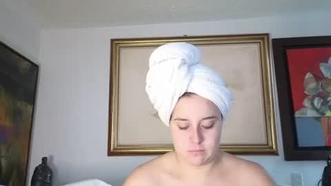 Snapshot of angelamax1 chatting on June 12, 2026, 12:04 pm Max y Angela independent model online show from June 12, 2026, 12:04 pm