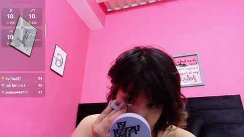 Snapshot of angelarumiee chatting on October 30, 2025, 2:57 am Angela online show from October 30, 2025, 2:57 am