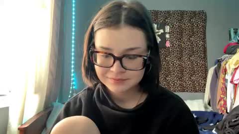 Snapshot of angelcatier chatting on June 20, 2026, 2:20 pm angelcatier online show from June 20, 2026, 2:20 pm