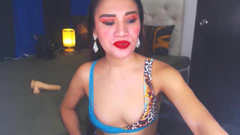 Snapshot of angelcumfallen chatting on January 11, 2025, 9:25 pm Angel online show from January 11, 2025, 9:25 pm