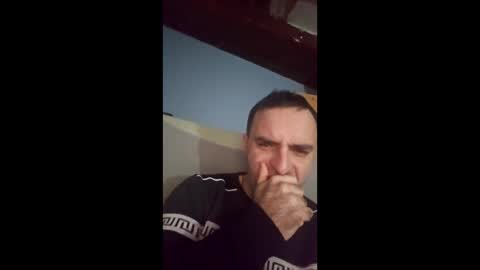 Snapshot of angeldemonio11 chatting on December 15, 2025, 1:32 am angeldemonio11 online show from December 15, 2025, 1:32 am