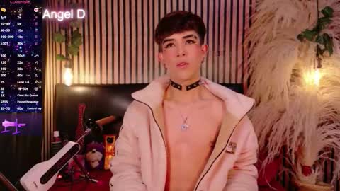 Angel dust online show from February 18, 2026, 3:13 am