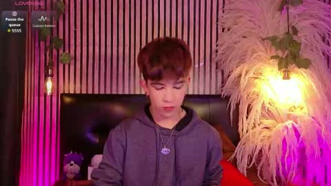 Angel dust online show from April 15, 2026, 4:30 am