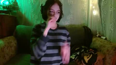 angelfish online show from January 20, 2025, 5:26 am