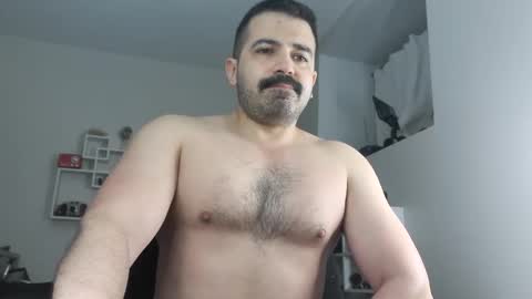 Snapshot of angelfusco chatting on April 18, 2026, 4:05 am Angel Fusco online show from April 18, 2026, 4:05 am