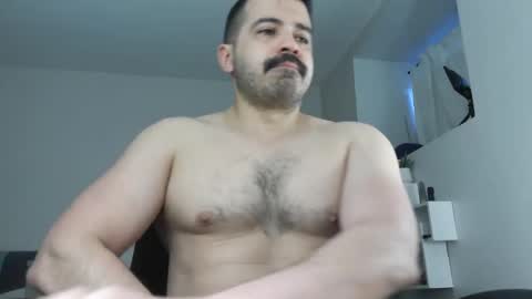 Snapshot of angelfusco chatting on May 12, 2026, 12:41 am Angel Fusco online show from May 12, 2026, 12:41 am