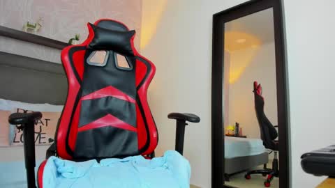 A N G E L I C A online show from January 28, 2025, 3:14 pm