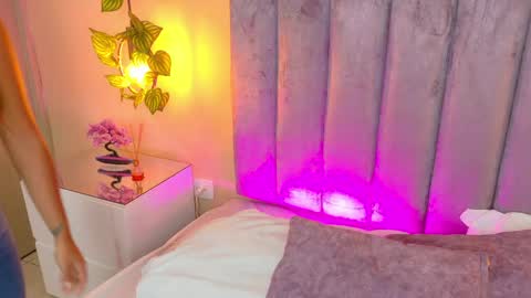 angelicaa_garcia online show from May 8, 2026, 11:59 am