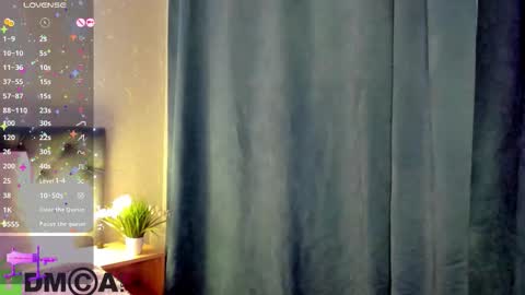 Snapshot of angelika_cute_ chatting on October 1, 2025, 1:44 am Angelika online show from October 1, 2025, 1:44 am