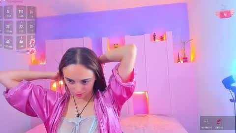 Snapshot of angelikarose1 chatting on February 24, 2025, 3:23 am Angelika Rose online show from February 24, 2025, 3:23 am