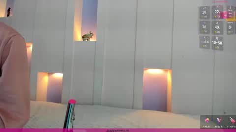 Snapshot of angelikarose1 chatting on October 10, 2025, 3:05 am Angelika Rose online show from October 10, 2025, 3:05 am