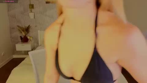 Snapshot of angelina_becker chatting on July 21, 2026, 1:08 am Angelina online show from July 21, 2026, 1:08 am