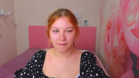 AngelinaLow online show from May 23, 2026, 11:25 am