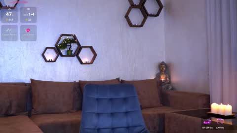 Angelina online show from March 14, 2026, 4:12 pm