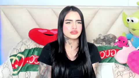Snapshot of angeline__smith chatting on January 5, 2025, 4:47 am Angeline Smith  online show from January 5, 2025, 4:47 am