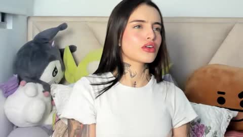 Snapshot of angeline__smith chatting on September 28, 2025, 1:00 am Angeline Smith  online show from September 28, 2025, 1:00 am