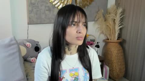 Snapshot of angeline__smith chatting on October 27, 2025, 9:52 pm Angeline Smith  online show from October 27, 2025, 9:52 pm