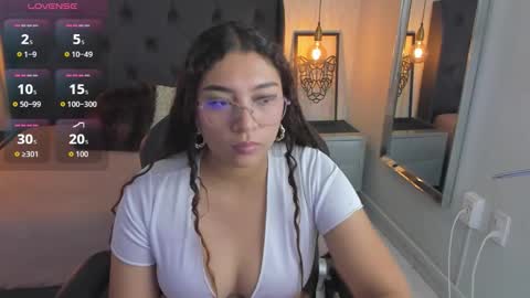 Snapshot of angelinemore chatting on February 11, 2026, 7:41 pm ANGELINE online show from February 11, 2026, 7:41 pm