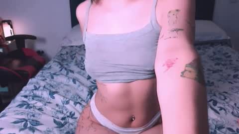 Angelinhaa  online show from February 7, 2026, 2:04 am