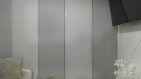 Snapshot of angelinna_12 chatting on June 12, 2026, 5:39 am angelinna_12 online show from June 12, 2026, 5:39 am